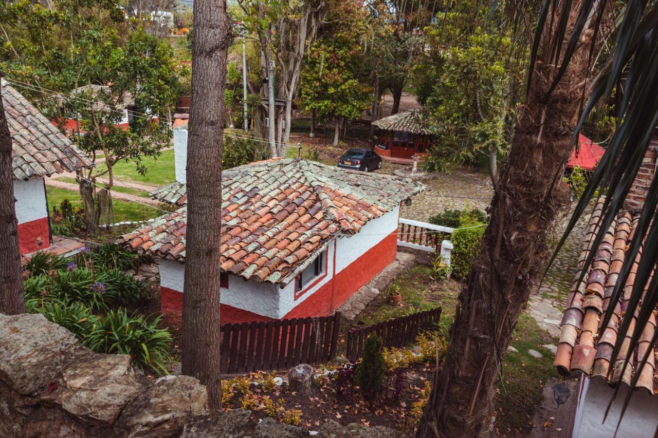 Hotel Y Centro De Convenciones Pueblito De Yerbabuena Paraiso Natural Chía Exterior foto
